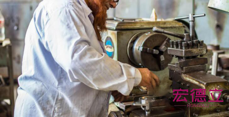 數(shù)控學徒一般學多久?